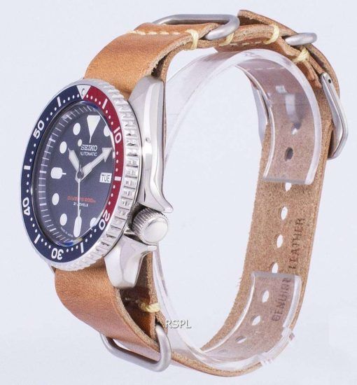 茶色の革ストラップ メンズ腕時計セイコー自動 SKX009J1 LS18 ダイバー 200 M 日本