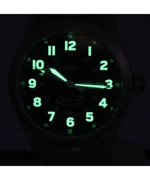 Fossil Defender ソーラーパワーステンレススチールブラックダイヤル FS5976 100M メンズ腕時計
